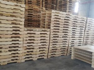 Pallet là gì, pallet kê hàng, kệ kê hàng