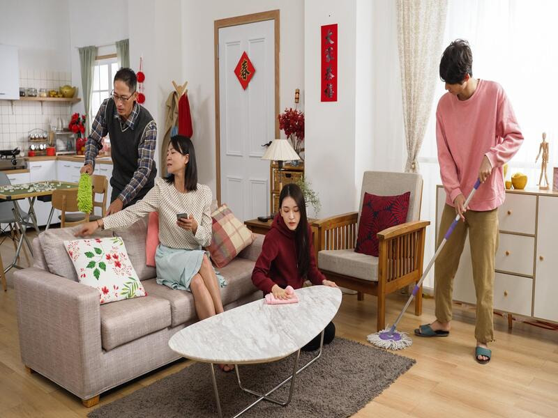 Dọn dẹp nhà cửa