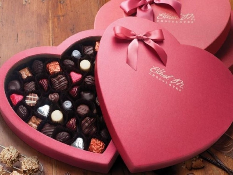 Ngày Valentine 14-2 là gì? Ý nghĩa của ngày Valentine trong năm 14 Ngày lễ tình nhân Valentine bạn nên tặng quà gì?