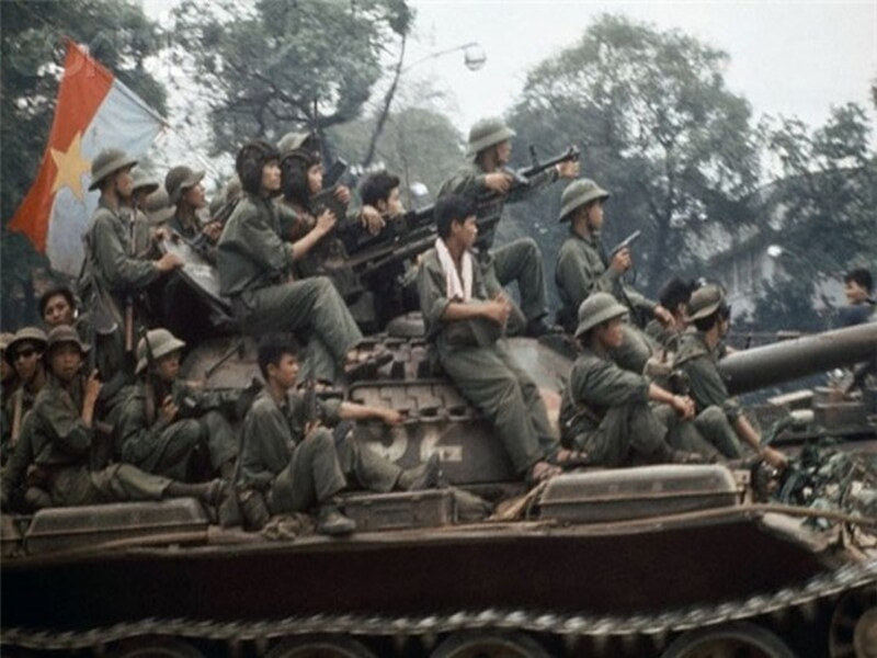 30 tháng 4 là ngày gì? Kỉ niệm 49 năm ngày thống nhất đất nước 14 30 tháng 4 là ngày gì? Được nghỉ bao nhiêu ngày?