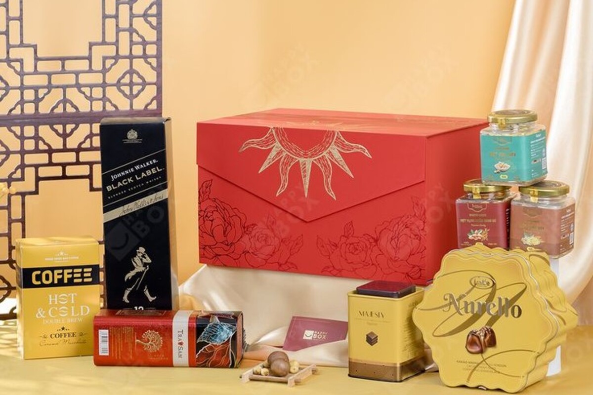 Tặng Quà Tết: Phong Tục Đẹp Trong Văn Hóa Việt Nam