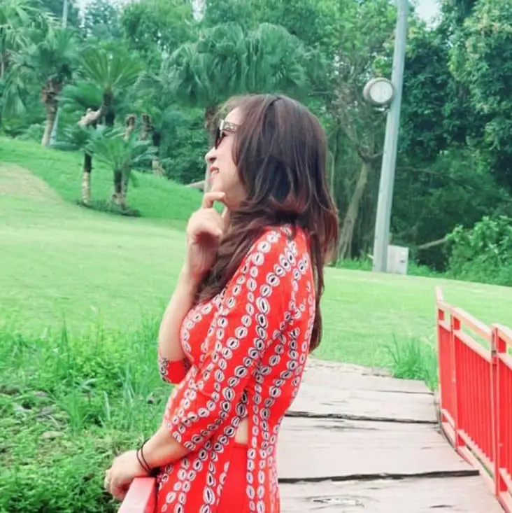 Khách Hàng Sử Dụng Sản Phẩm